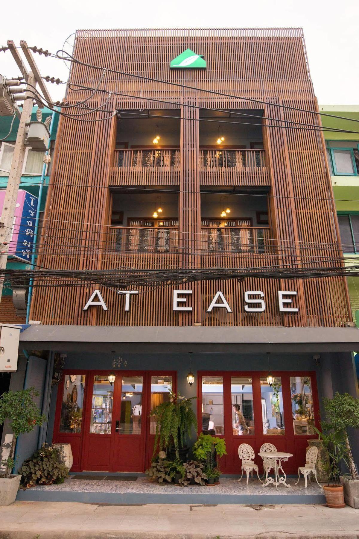 Hotel At Ease Bijou Chiang Mai Exterior foto